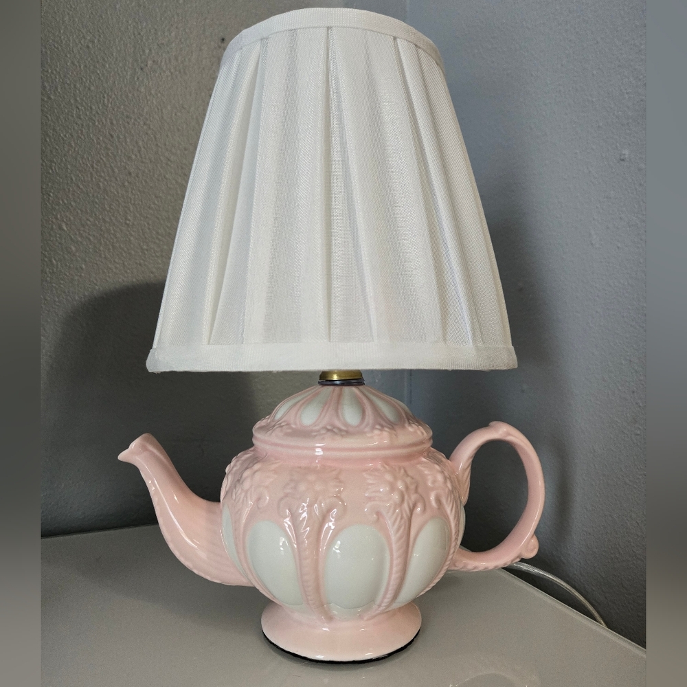 Pink Princess Teapot Table Lamp KARMA HOME